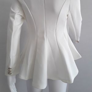 NWT ASIAN DESIGNED NEHRU COLLAR WHITE HI-LOW JACKET SZ 4